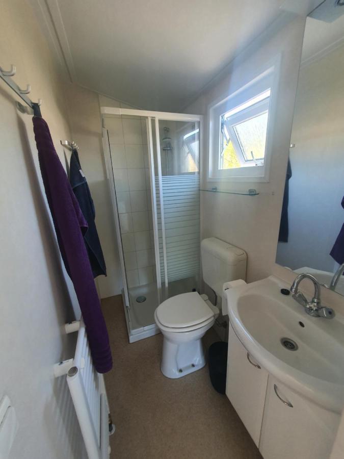 Tynaarlo Gezellig Chalet Op Een Prachtige Plek In Drenthe Met Vrij Uitzicht 빌라 외부 사진