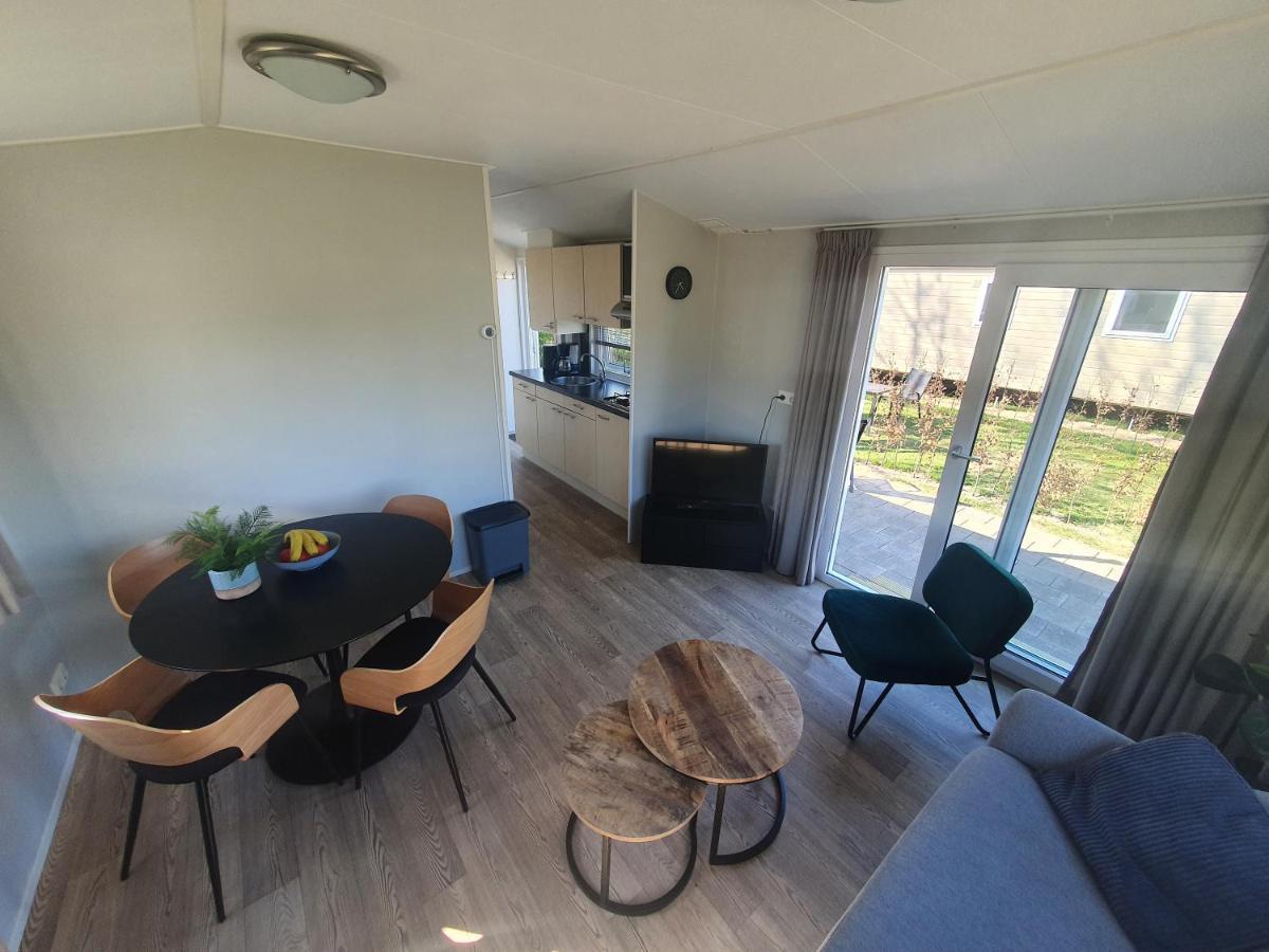 Tynaarlo Gezellig Chalet Op Een Prachtige Plek In Drenthe Met Vrij Uitzicht 빌라 외부 사진